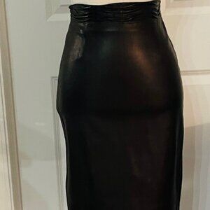 L'AGENCE BLACK LEATHER PENCIL SKIRT WITH WAIST DETAIL - SIZE 2- UNUSED